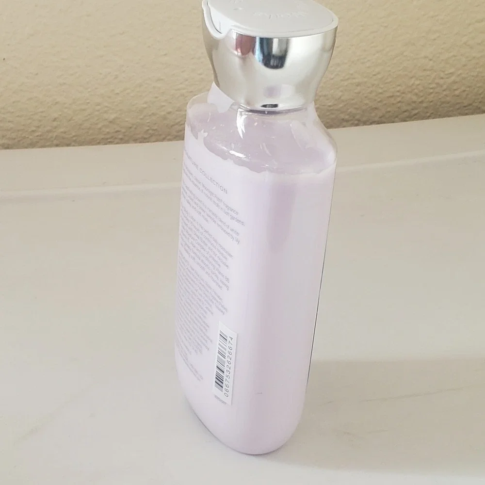 Bath & Body Works bath body
